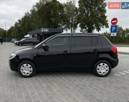 Черный Шкода Фабия, объемом двигателя 1.2 л и пробегом 250 тыс. км за 4400 $, фото 3 на Automoto.ua