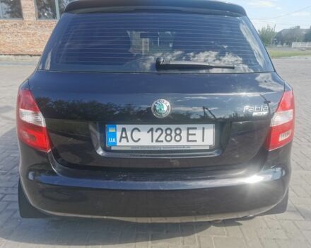 Черный Шкода Фабия, объемом двигателя 1.4 л и пробегом 291 тыс. км за 3800 $, фото 5 на Automoto.ua