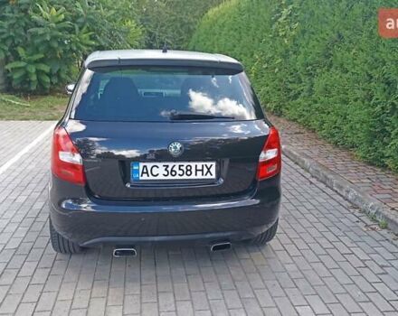 Черный Шкода Фабия, объемом двигателя 1.6 л и пробегом 210 тыс. км за 6700 $, фото 6 на Automoto.ua