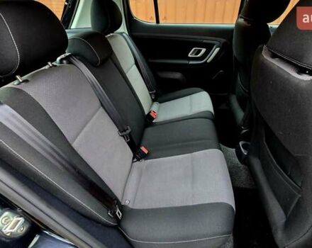 Чорний Шкода Фабія, об'ємом двигуна 1.6 л та пробігом 201 тис. км за 7999 $, фото 56 на Automoto.ua