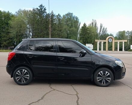 Черный Шкода Фабия, объемом двигателя 1.4 л и пробегом 168 тыс. км за 5600 $, фото 4 на Automoto.ua