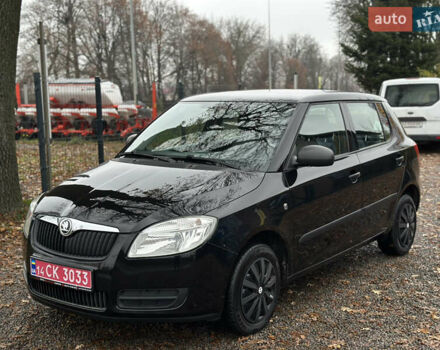 Черный Шкода Фабия, объемом двигателя 1.2 л и пробегом 95 тыс. км за 5200 $, фото 8 на Automoto.ua