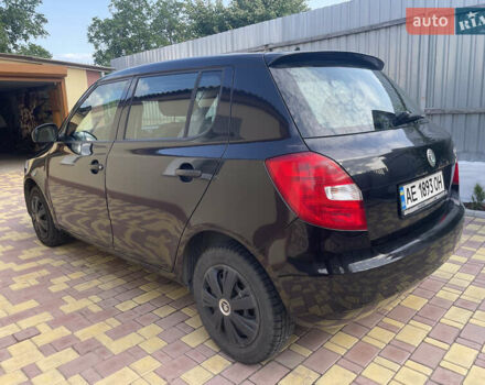 Черный Шкода Фабия, объемом двигателя 1.2 л и пробегом 285 тыс. км за 5100 $, фото 12 на Automoto.ua