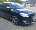 Черный Шкода Фабия, объемом двигателя 1.6 л и пробегом 210 тыс. км за 6700 $, фото 2 на Automoto.ua