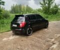 Черный Шкода Фабия, объемом двигателя 1.6 л и пробегом 216 тыс. км за 7300 $, фото 3 на Automoto.ua