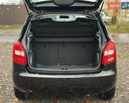 Черный Шкода Фабия, объемом двигателя 1.2 л и пробегом 95 тыс. км за 5200 $, фото 31 на Automoto.ua