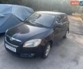 Черный Шкода Фабия, объемом двигателя 1.39 л и пробегом 216 тыс. км за 5200 $, фото 1 на Automoto.ua