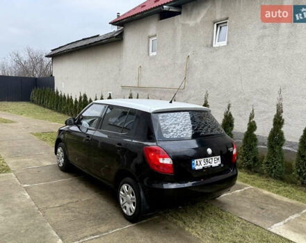 Черный Шкода Фабия, объемом двигателя 1.4 л и пробегом 250 тыс. км за 4000 $, фото 5 на Automoto.ua