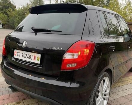 Черный Шкода Фабия, объемом двигателя 1.6 л и пробегом 218 тыс. км за 6350 $, фото 16 на Automoto.ua