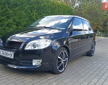 Черный Шкода Фабия, объемом двигателя 1.6 л и пробегом 210 тыс. км за 6700 $, фото 1 на Automoto.ua