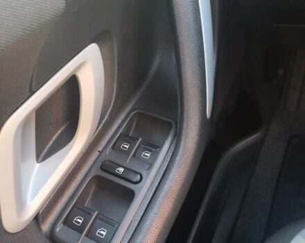 Чорний Шкода Фабія, об'ємом двигуна 1.6 л та пробігом 185 тис. км за 6900 $, фото 5 на Automoto.ua