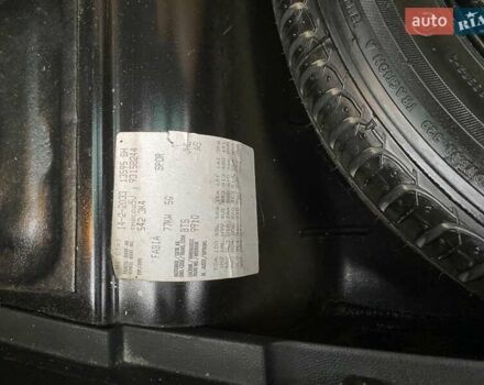 Черный Шкода Фабия, объемом двигателя 1.6 л и пробегом 218 тыс. км за 6350 $, фото 51 на Automoto.ua