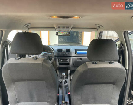 Черный Шкода Фабия, объемом двигателя 1.2 л и пробегом 285 тыс. км за 5100 $, фото 8 на Automoto.ua