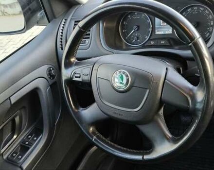 Черный Шкода Фабия, объемом двигателя 1.2 л и пробегом 209 тыс. км за 5900 $, фото 15 на Automoto.ua