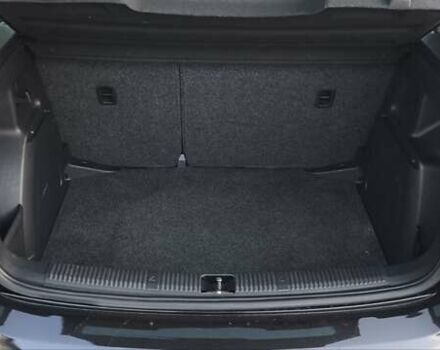 Черный Шкода Фабия, объемом двигателя 1.2 л и пробегом 209 тыс. км за 5900 $, фото 17 на Automoto.ua