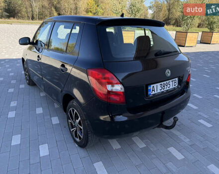 Черный Шкода Фабия, объемом двигателя 1.2 л и пробегом 148 тыс. км за 5500 $, фото 2 на Automoto.ua