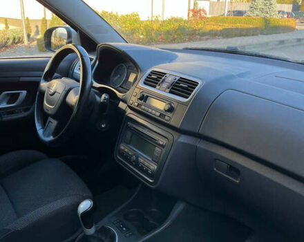 Чорний Шкода Фабія, об'ємом двигуна 1.39 л та пробігом 226 тис. км за 5700 $, фото 11 на Automoto.ua