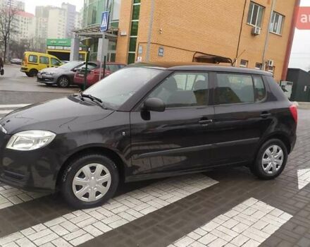 Черный Шкода Фабия, объемом двигателя 1.42 л и пробегом 320 тыс. км за 6100 $, фото 3 на Automoto.ua