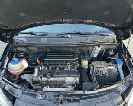 Черный Шкода Фабия, объемом двигателя 1.4 л и пробегом 226 тыс. км за 6100 $, фото 20 на Automoto.ua