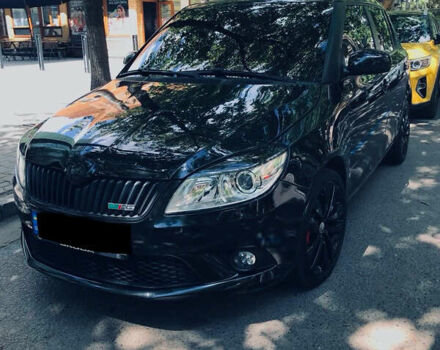 Черный Шкода Фабия, объемом двигателя 1.39 л и пробегом 235 тыс. км за 8500 $, фото 9 на Automoto.ua
