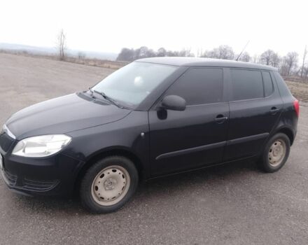 Черный Шкода Фабия, объемом двигателя 1.2 л и пробегом 189 тыс. км за 4800 $, фото 4 на Automoto.ua