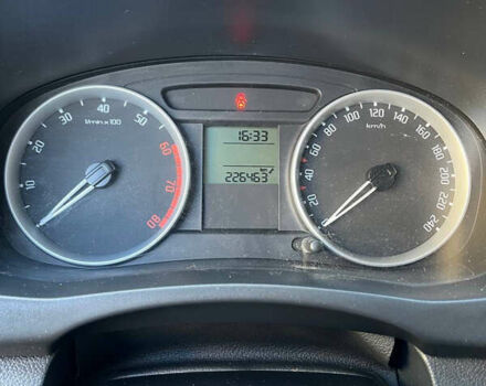 Чорний Шкода Фабія, об'ємом двигуна 1.39 л та пробігом 226 тис. км за 5700 $, фото 14 на Automoto.ua