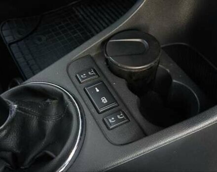 Черный Шкода Фабия, объемом двигателя 1.2 л и пробегом 209 тыс. км за 5900 $, фото 13 на Automoto.ua