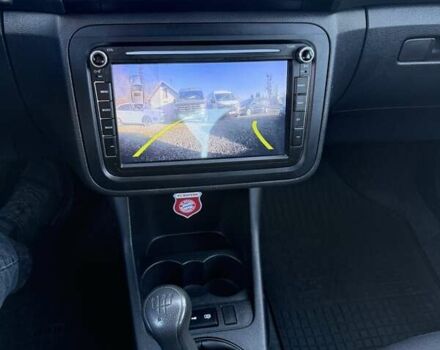 Черный Шкода Фабия, объемом двигателя 1.2 л и пробегом 176 тыс. км за 3999 $, фото 1 на Automoto.ua