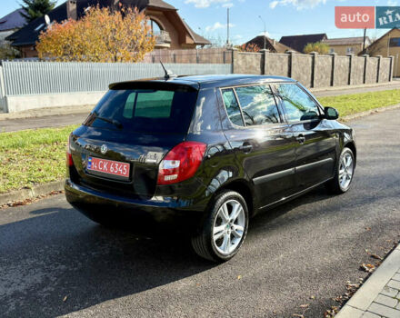 Черный Шкода Фабия, объемом двигателя 1.2 л и пробегом 209 тыс. км за 6300 $, фото 5 на Automoto.ua