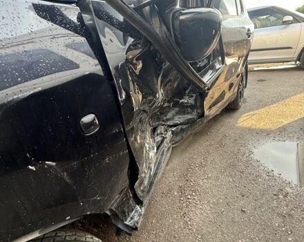 Черный Шкода Фабия, объемом двигателя 1.4 л и пробегом 250 тыс. км за 1950 $, фото 7 на Automoto.ua