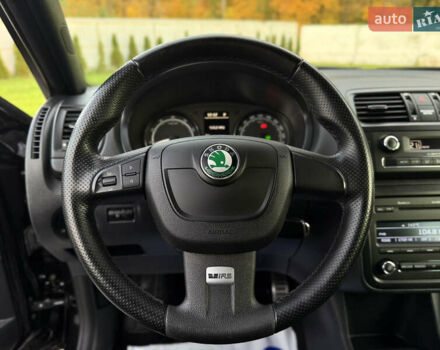 Черный Шкода Фабия, объемом двигателя 1.4 л и пробегом 199 тыс. км за 7999 $, фото 27 на Automoto.ua