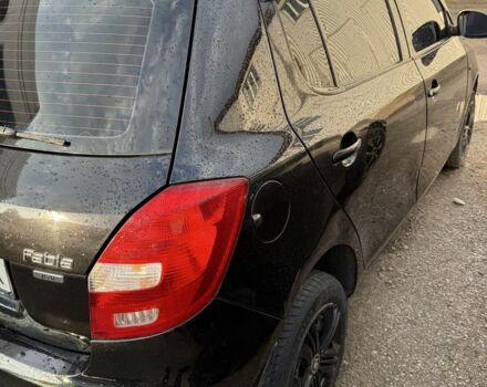 Черный Шкода Фабия, объемом двигателя 1.4 л и пробегом 250 тыс. км за 1950 $, фото 6 на Automoto.ua