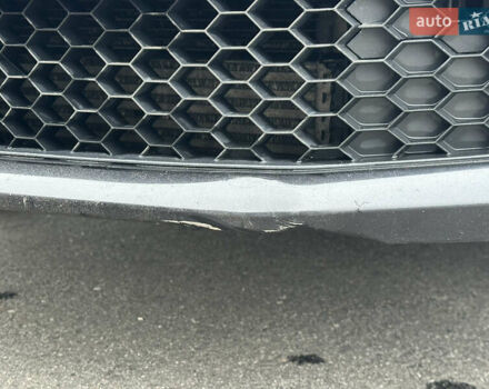 Черный Шкода Фабия, объемом двигателя 1.4 л и пробегом 239 тыс. км за 9800 $, фото 10 на Automoto.ua