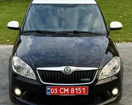 Черный Шкода Фабия, объемом двигателя 1.4 л и пробегом 199 тыс. км за 8299 $, фото 1 на Automoto.ua