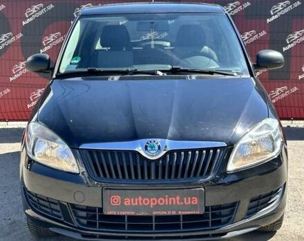 Черный Шкода Фабия, объемом двигателя 1.2 л и пробегом 156 тыс. км за 5700 $, фото 2 на Automoto.ua