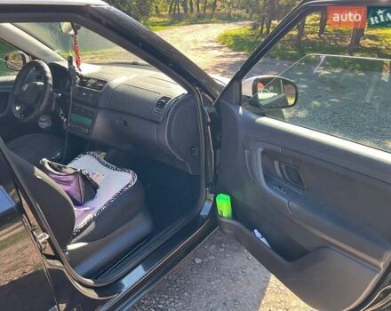 Чорний Шкода Фабія, об'ємом двигуна 1.2 л та пробігом 252 тис. км за 5999 $, фото 11 на Automoto.ua