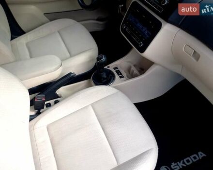 Черный Шкода Фабия, объемом двигателя 1.2 л и пробегом 228 тыс. км за 6300 $, фото 22 на Automoto.ua