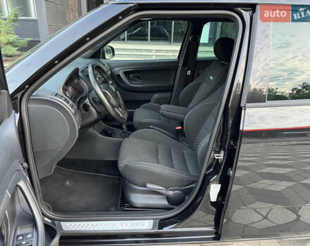 Черный Шкода Фабия, объемом двигателя 1.4 л и пробегом 230 тыс. км за 8700 $, фото 28 на Automoto.ua