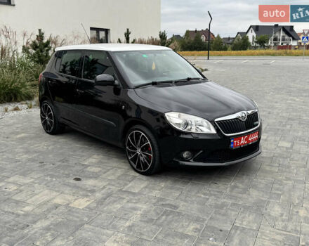 Черный Шкода Фабия, объемом двигателя 1.4 л и пробегом 150 тыс. км за 9500 $, фото 8 на Automoto.ua