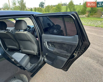 Черный Шкода Фабия, объемом двигателя 1.2 л и пробегом 101 тыс. км за 5500 $, фото 18 на Automoto.ua