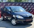 Черный Шкода Фабия, объемом двигателя 1.2 л и пробегом 156 тыс. км за 5700 $, фото 1 на Automoto.ua