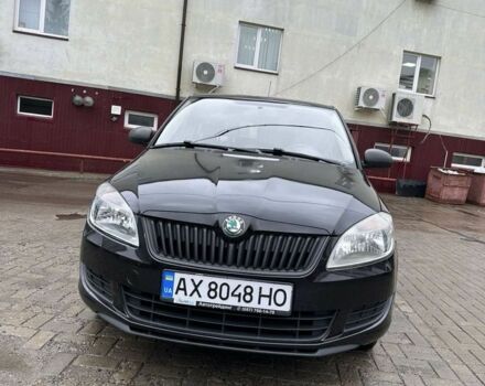 Чорний Шкода Фабія, об'ємом двигуна 1.2 л та пробігом 107 тис. км за 5500 $, фото 1 на Automoto.ua