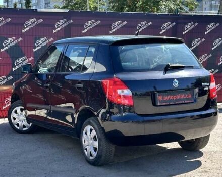 Черный Шкода Фабия, объемом двигателя 1.2 л и пробегом 156 тыс. км за 5700 $, фото 6 на Automoto.ua