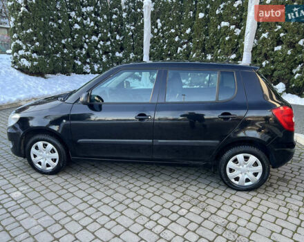 Черный Шкода Фабия, объемом двигателя 1.2 л и пробегом 118 тыс. км за 5000 $, фото 3 на Automoto.ua