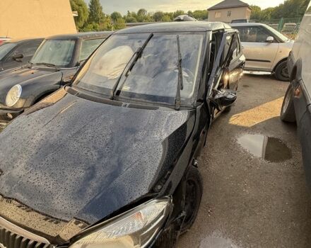 Черный Шкода Фабия, объемом двигателя 1.4 л и пробегом 250 тыс. км за 1950 $, фото 1 на Automoto.ua