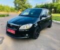 Черный Шкода Фабия, объемом двигателя 1.4 л и пробегом 153 тыс. км за 9499 $, фото 1 на Automoto.ua