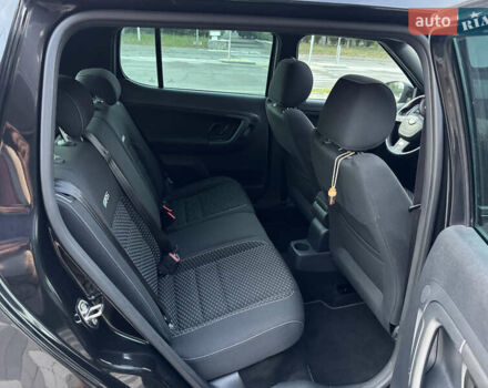 Черный Шкода Фабия, объемом двигателя 1.4 л и пробегом 230 тыс. км за 8700 $, фото 55 на Automoto.ua