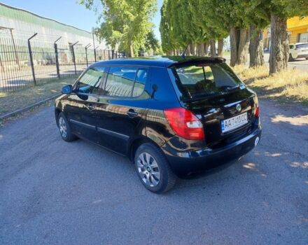 Шкода Фабия 2012 в Черкассах на Automoto.ua Черный Шкода Фабия, объемом двигателя 1.2 л и пробегом 320 тыс. км за 3950 $, фото 1 на Automoto.ua