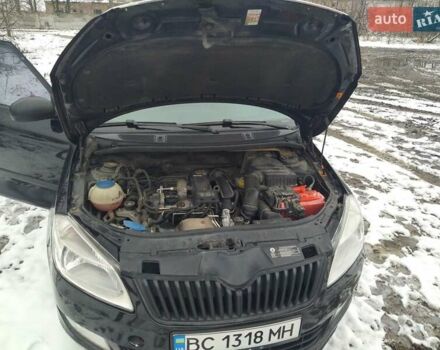 Черный Шкода Фабия, объемом двигателя 1.2 л и пробегом 188 тыс. км за 5200 $, фото 7 на Automoto.ua