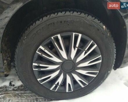 Черный Шкода Фабия, объемом двигателя 1.2 л и пробегом 188 тыс. км за 5200 $, фото 8 на Automoto.ua